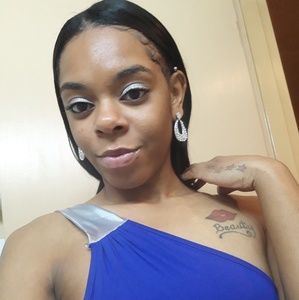 Meet your Posher, Aneisha